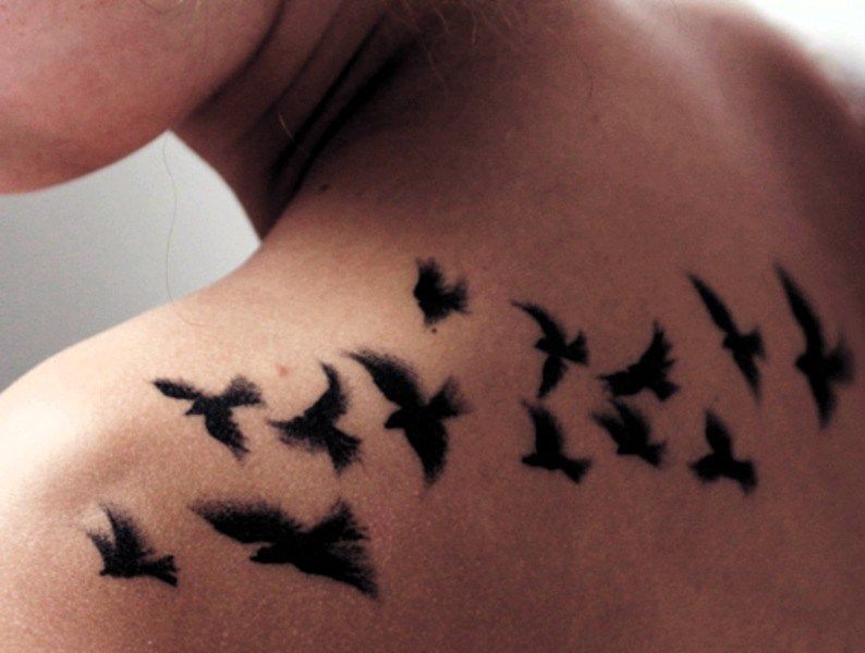 Tatuajes de alas para mujeres 14