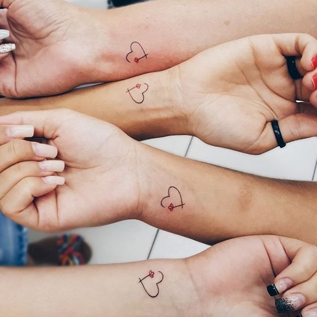 Tatuajes de amigas 43