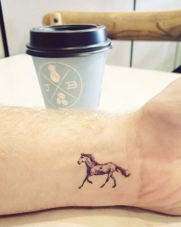 Tatuaggi di caballos 11