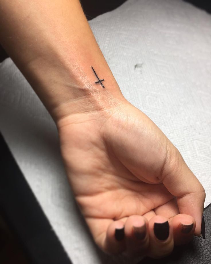 Tatuaggi di cruz 11