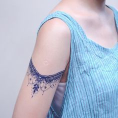 Tatuajes de dos nombres unidos