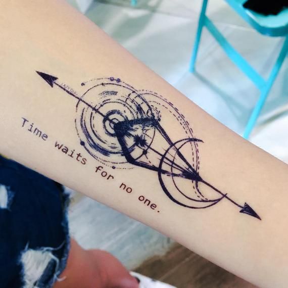 Tatouages de dos nombres unidos 6
