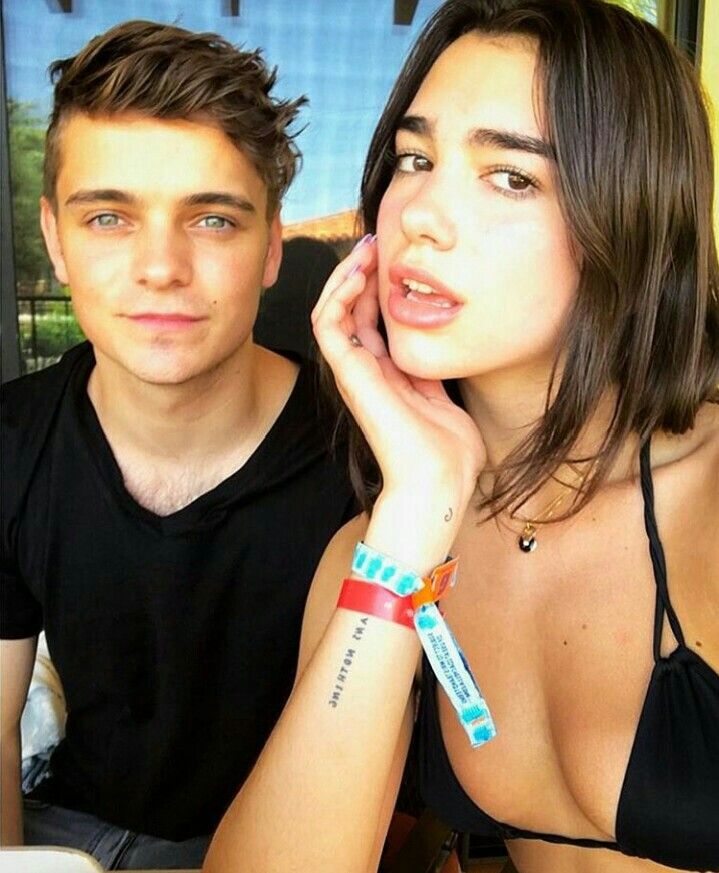 Tattoos of dua lipa 8