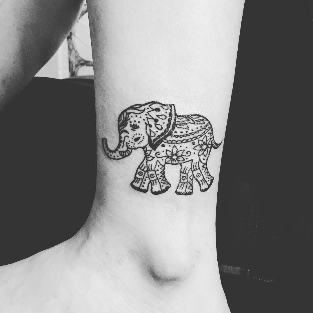 Tatouages de elefantes mandala 2
