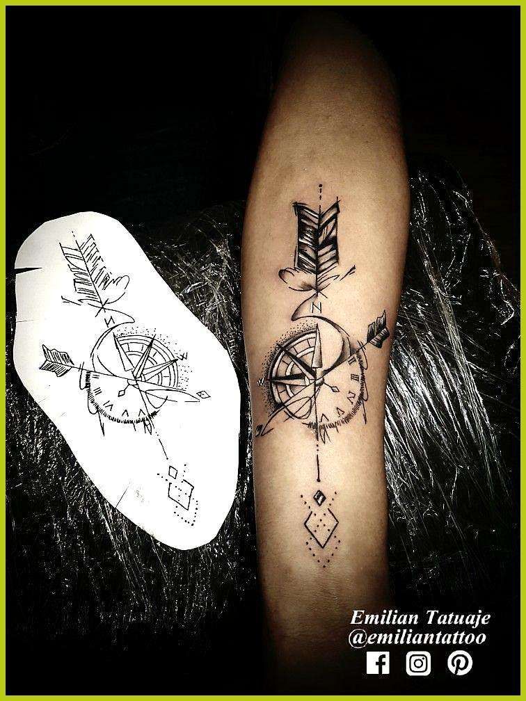 Tattoos von flechas con nombre 18