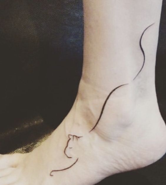 Tatuagens de gatos siluetas 22
