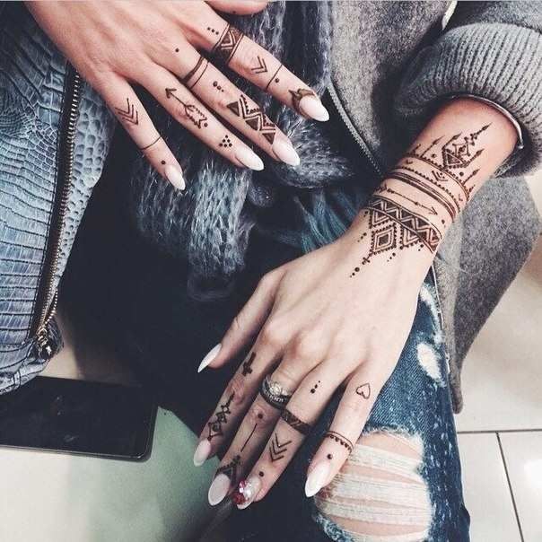 Tatuajes de henna 12