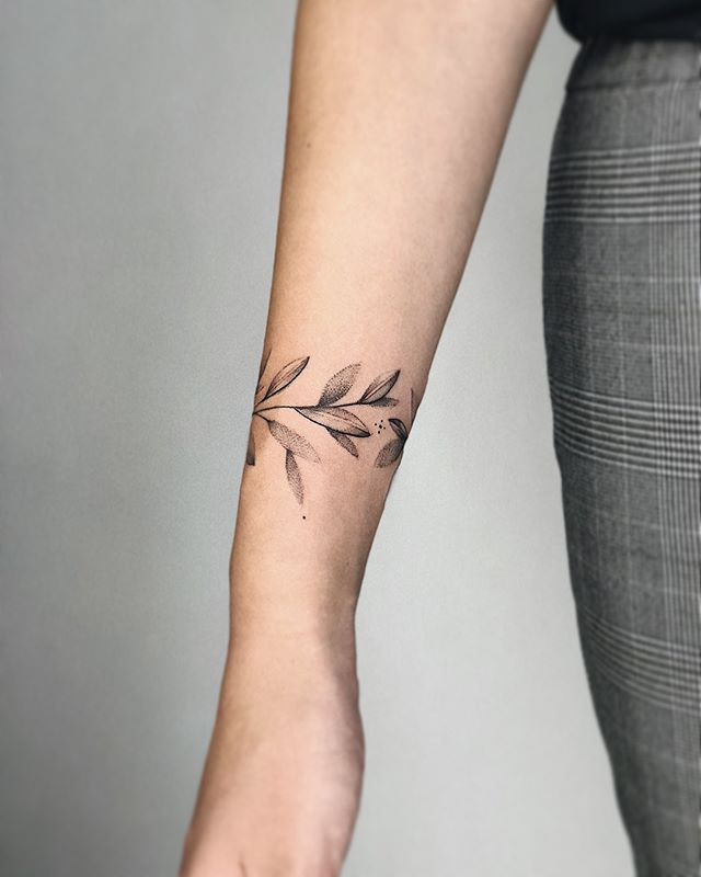 Tattoos of hojas 11