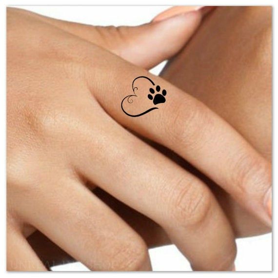 Tatuajes de huellas