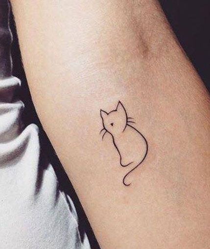 Tatuagens de huellas de gato 54
