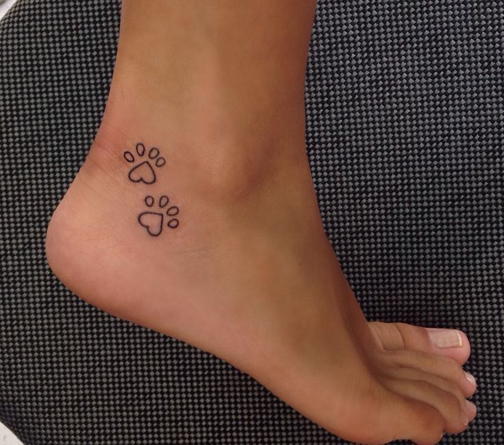 Tatuagens de huellas de gato 30
