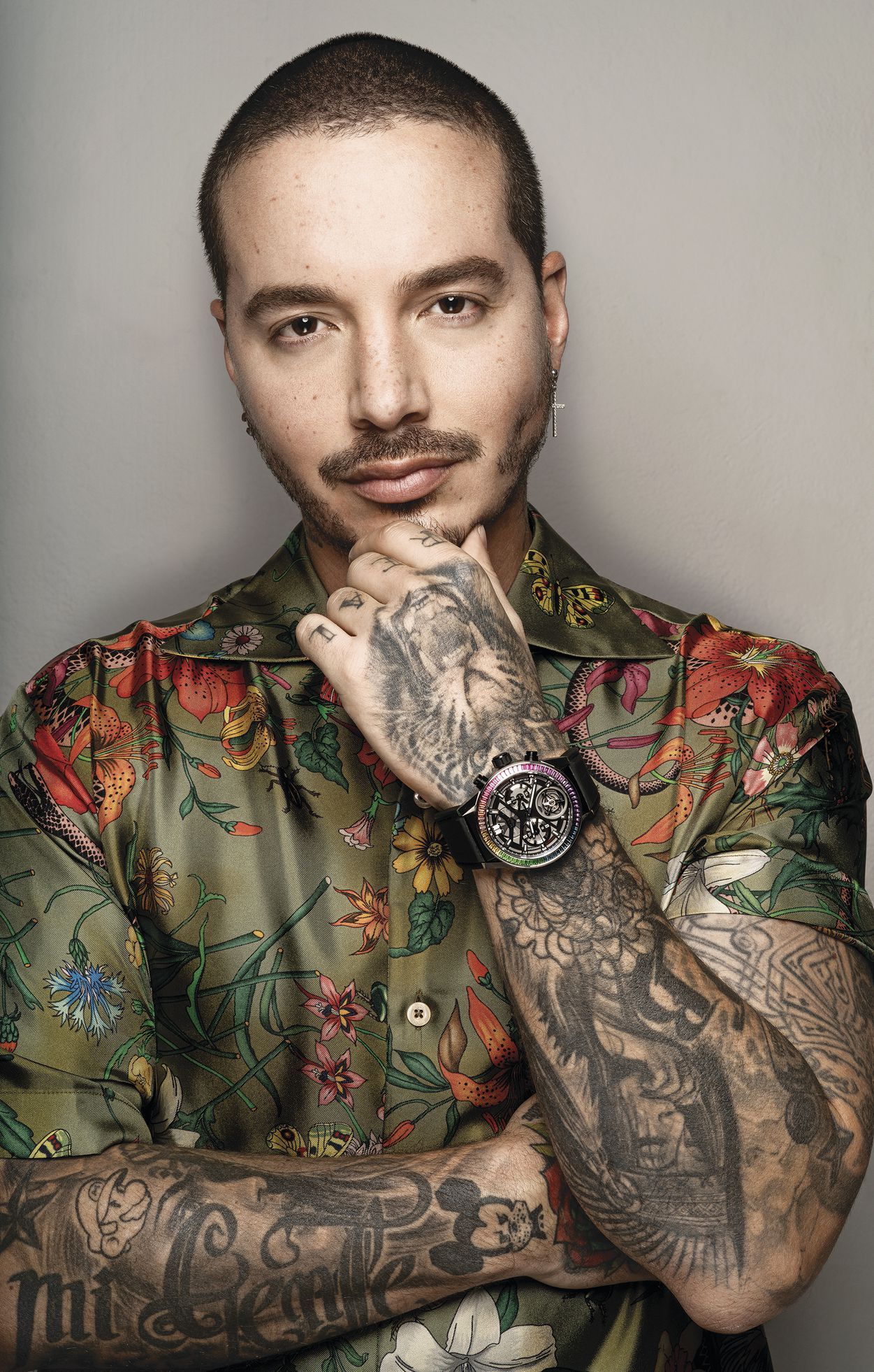 Tatuajes de j balvin 14