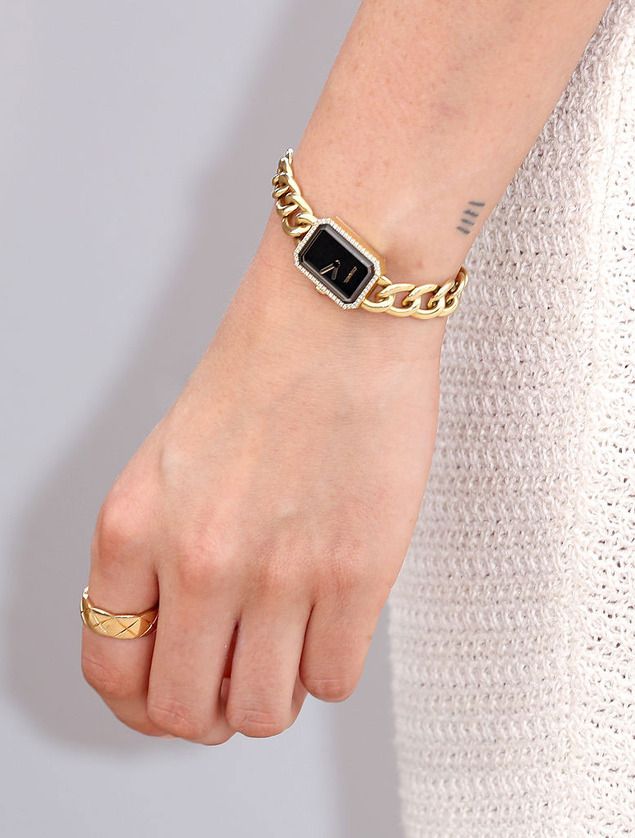 Tattoos von kristen stewart 16