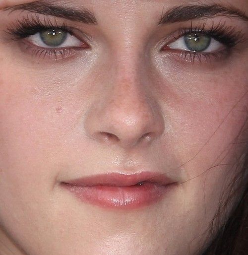 Tattoos von kristen stewart 4