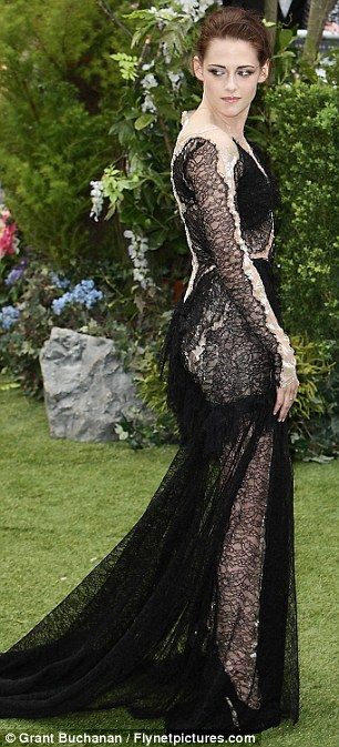 Tattoos von kristen stewart 34