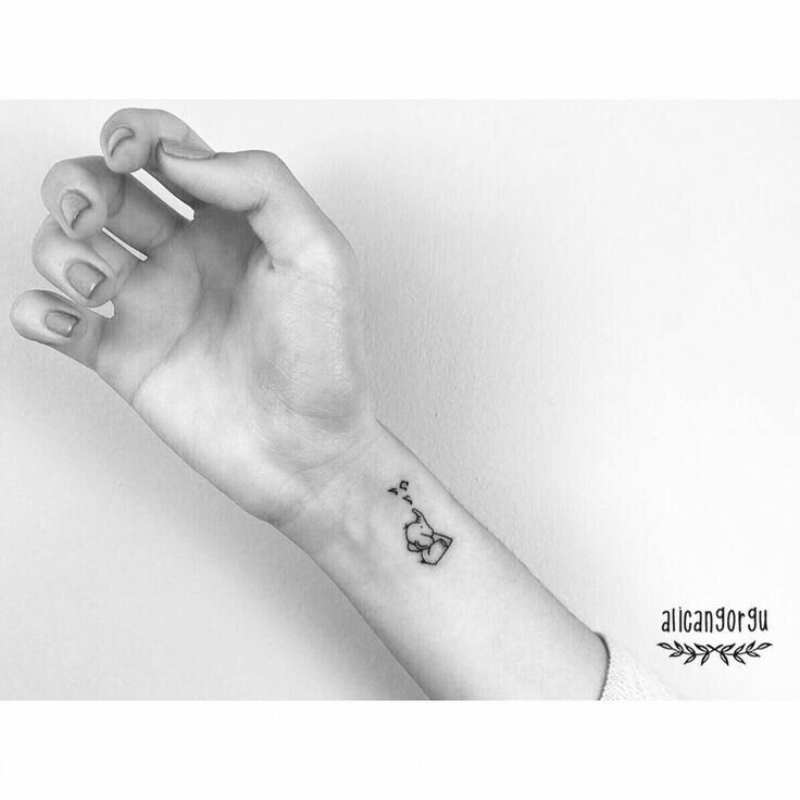 Tatuagens de nombre valentina en arabe 39