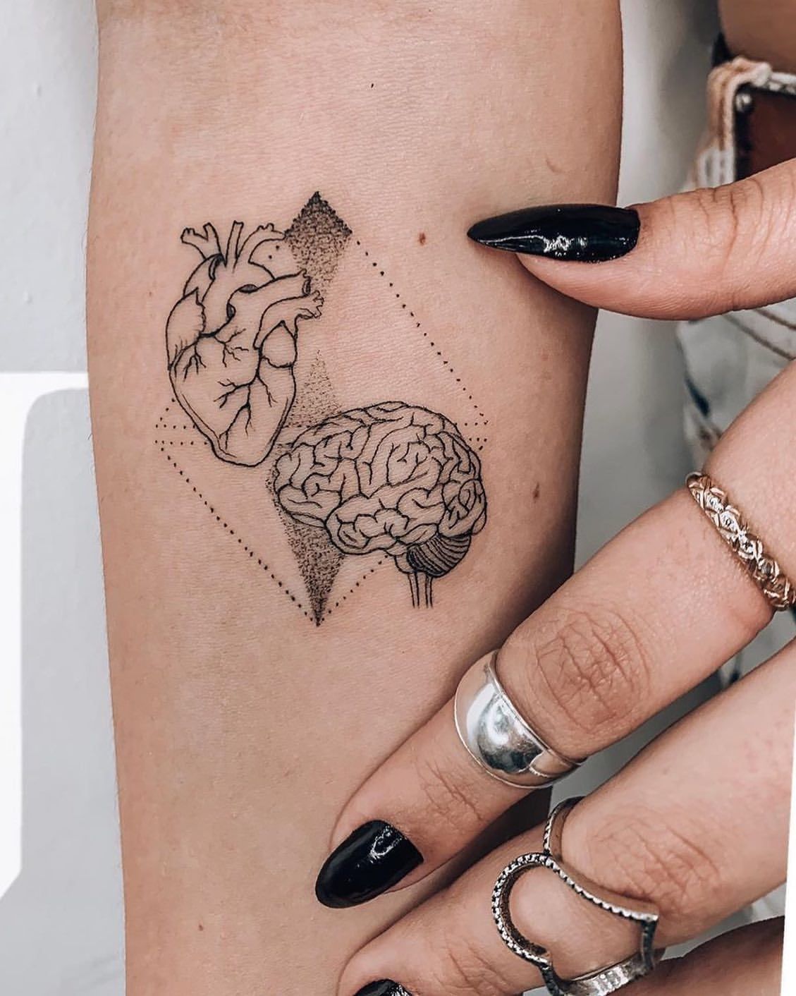 Tatuagens de nombre valentina en arabe 54