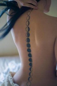 Tatuagens de nombre valentina en arabe 11