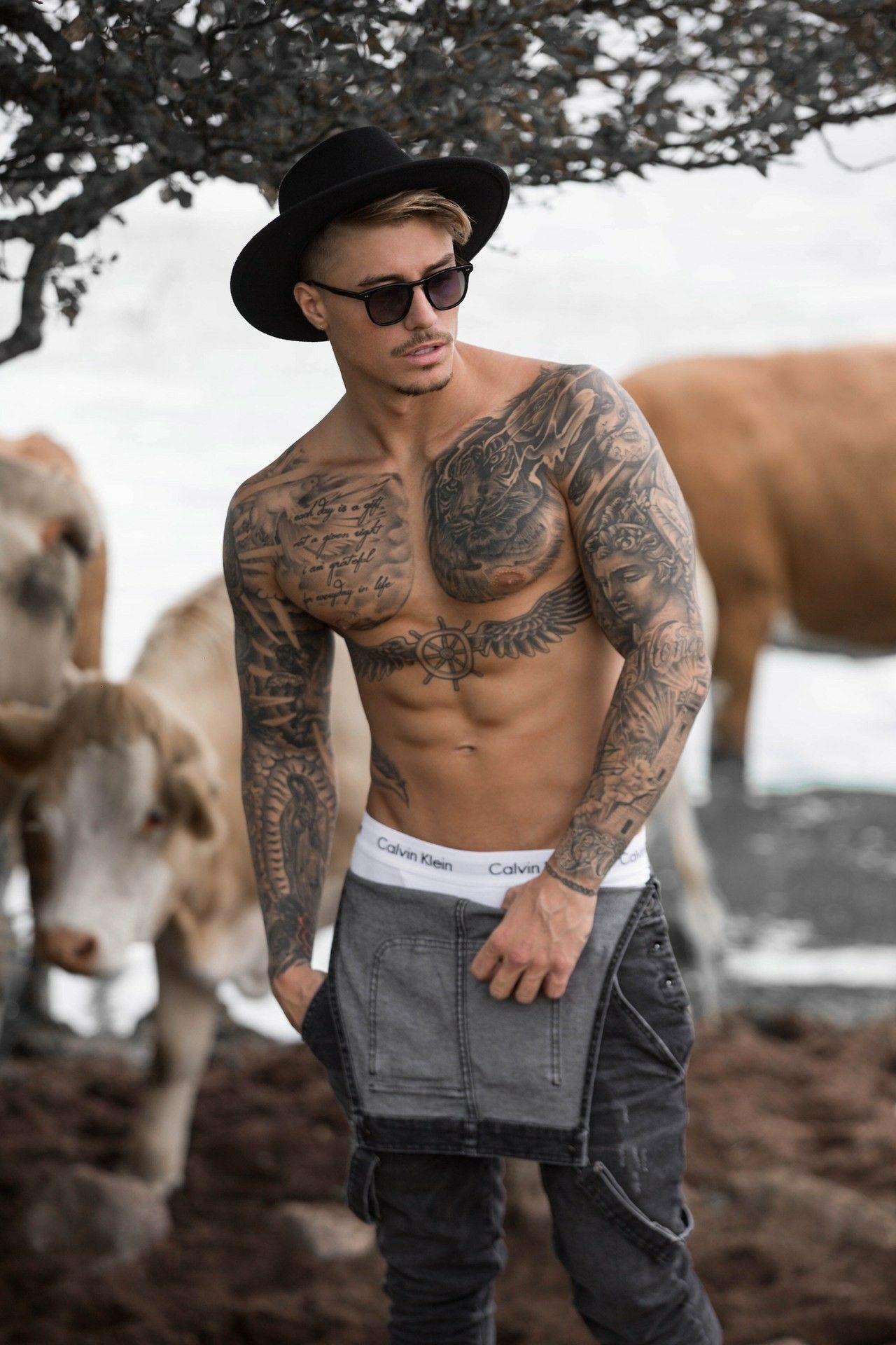 Tatuagens de nombre wilfredo 50