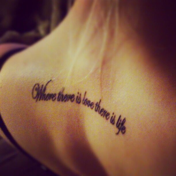 Tatuajes de nombre zoe en arabe 10