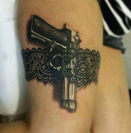 Tatuajes de nombre zoe en arabe 15
