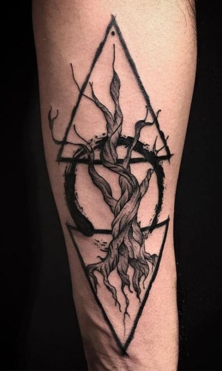 Tatuajes de nombres brazo 12