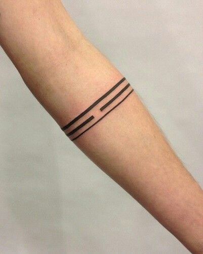 Tatuajes de nombres brazo 36