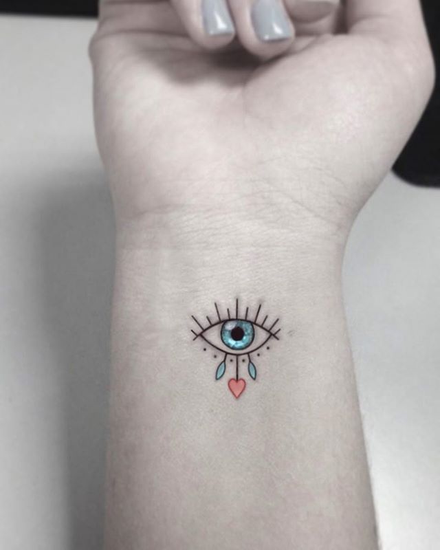 Tatuajes de nombres brazo 27