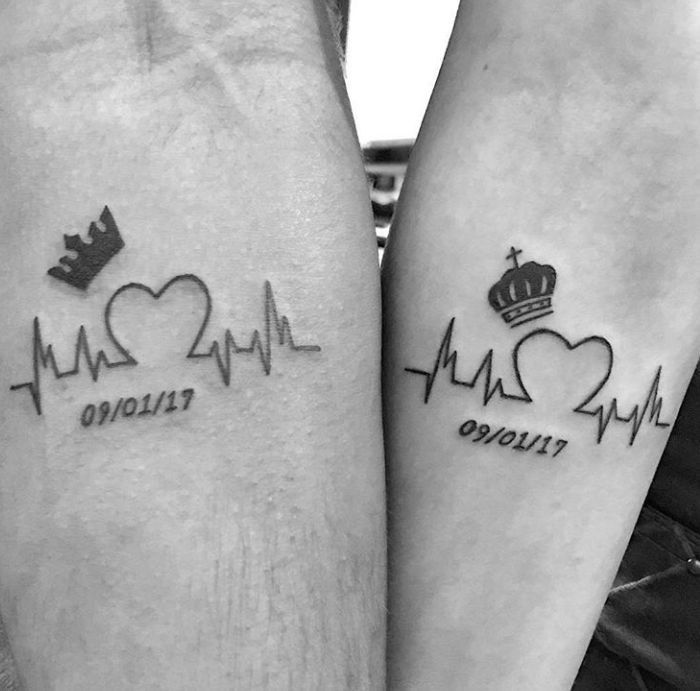 Tatouages de nombres con coronas 45