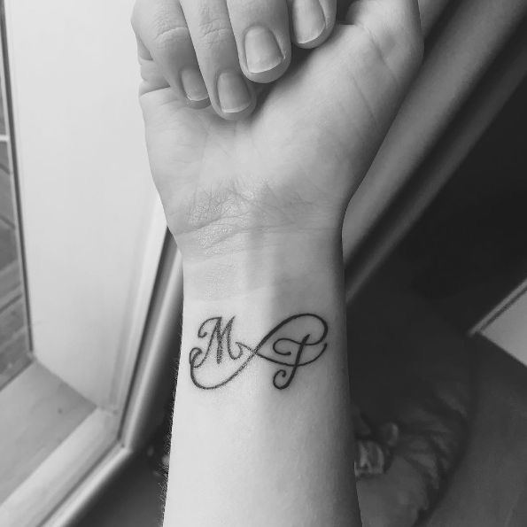 Tatuajes de nombres con letras bonitas 48