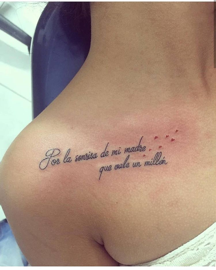 Tatuajes de nombres con plumas 31