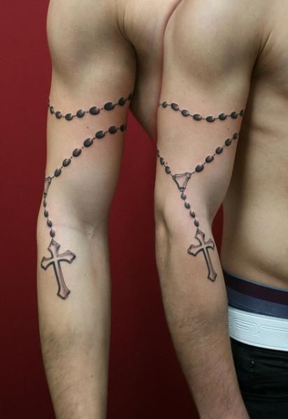 Tatuajes de nombres con una corona 28