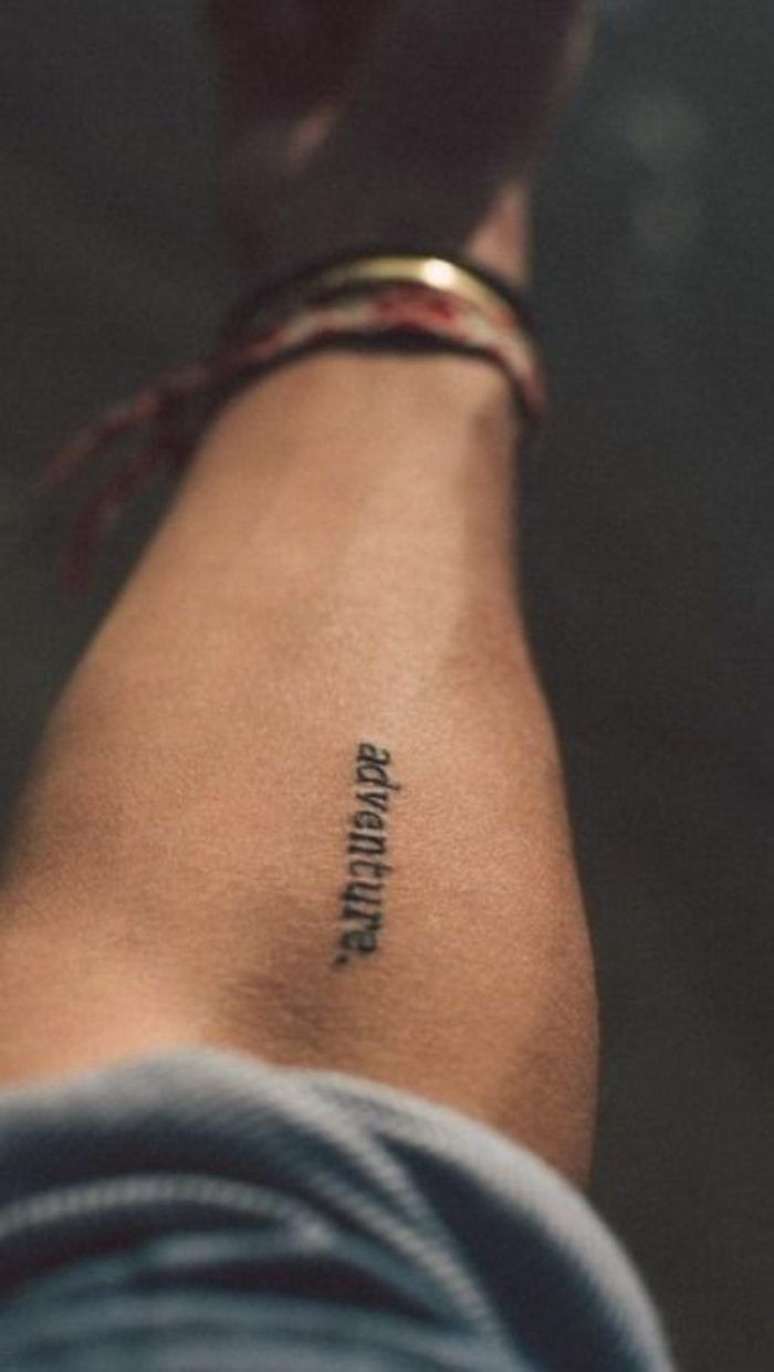Tatuajes de nombres en antebrazo 5