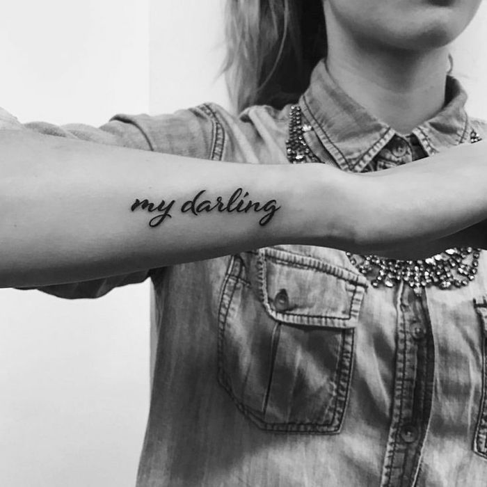 Tatouages de nombres en el brazo para hombres 15
