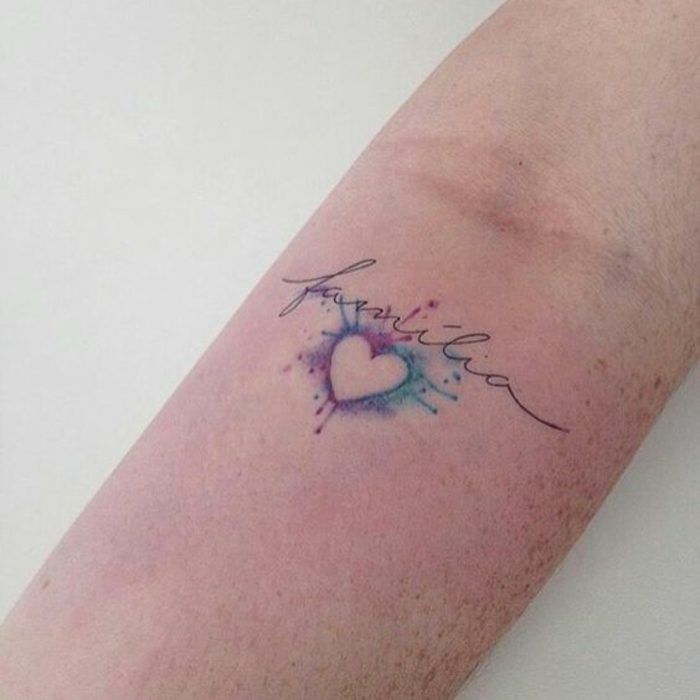 Tatuagens de nombres en el tobillo 3