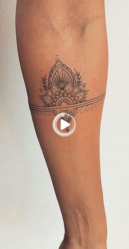 Tatuaggi di nombres en la pierna 12