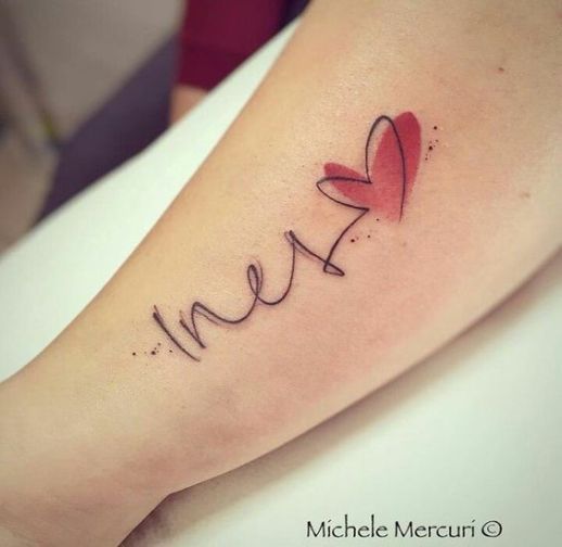 Tattoos von nombres en los dedos 10