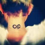 Tatuagens de nombres en mujeres 6