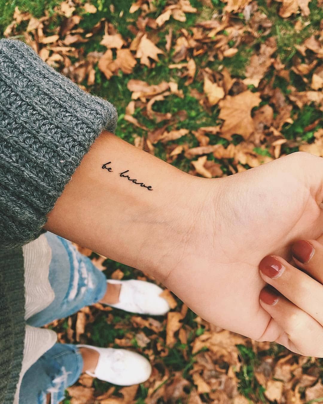 Tattoos von nombres finos 6