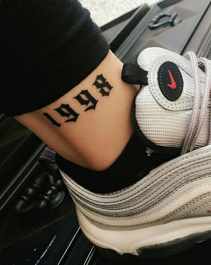 Tatuajes de nombres francisco 90