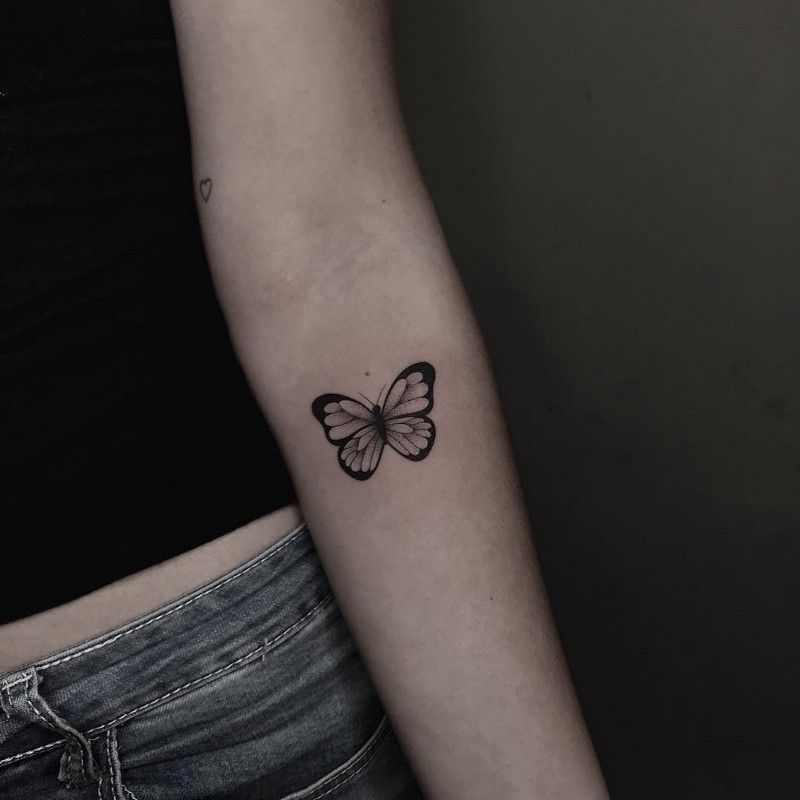 Tatuajes de nombres gabriela en el brazo 43