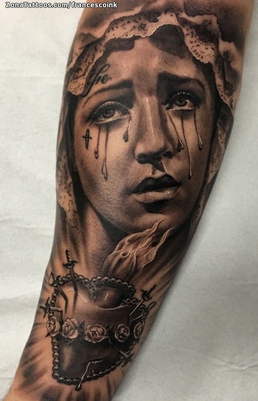 Tatuajes de nombres goticos 10