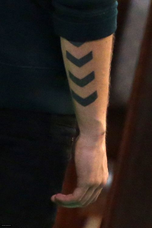 Tatuagens de nombres grandes 10