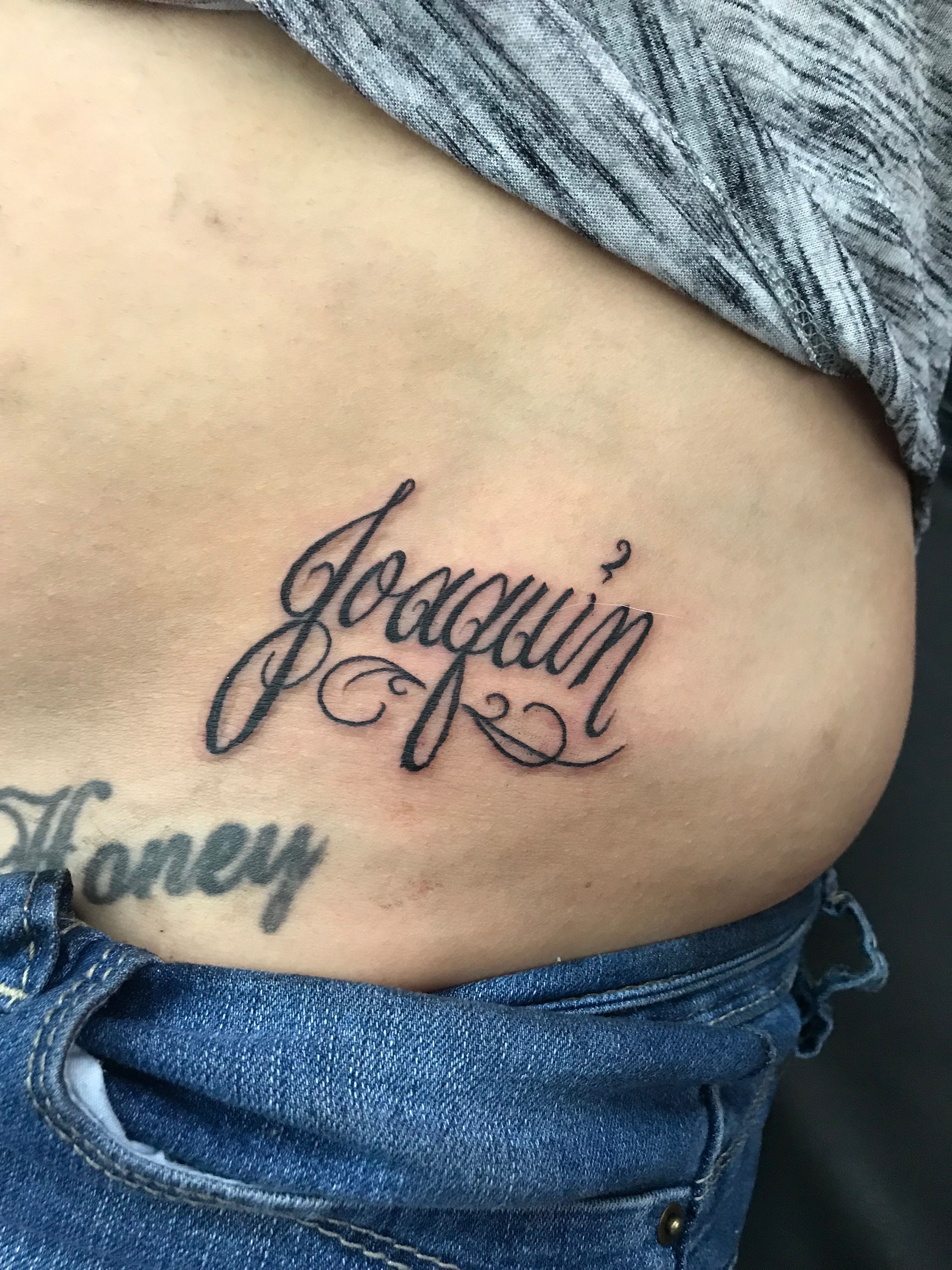 Tatuajes de nombres joaquin 7