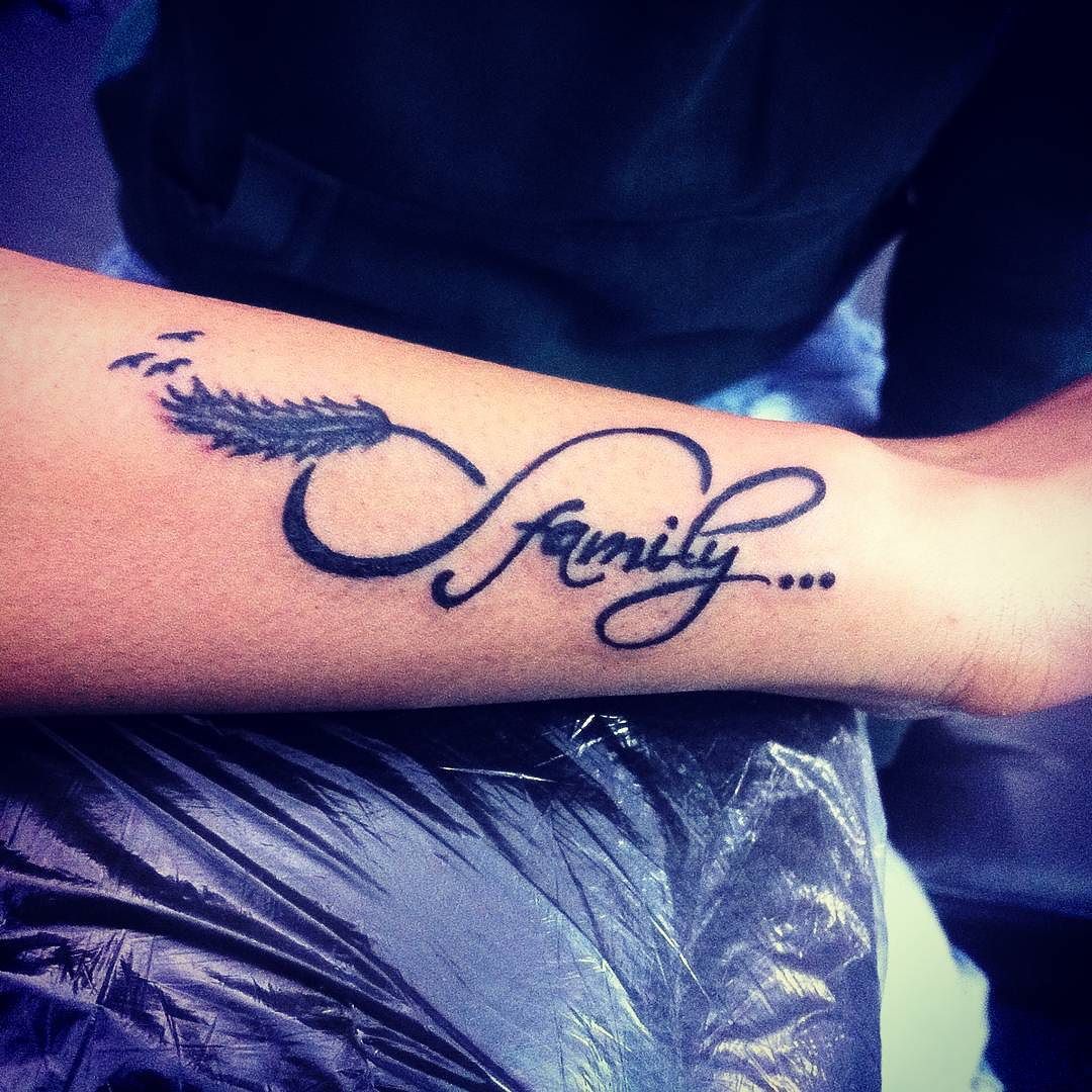 Tattoos of nombres karina 45