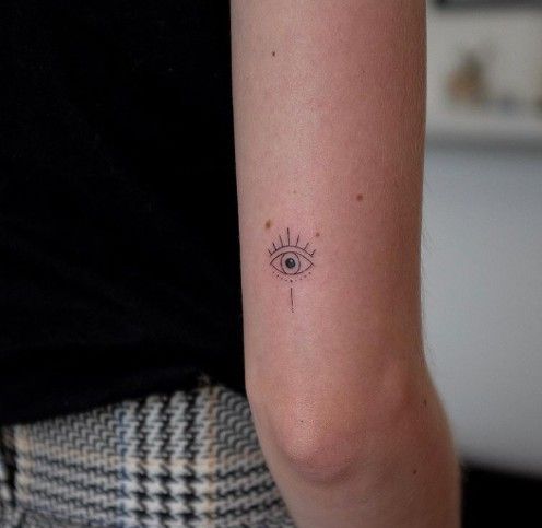 Tattoos of nombres luna 47