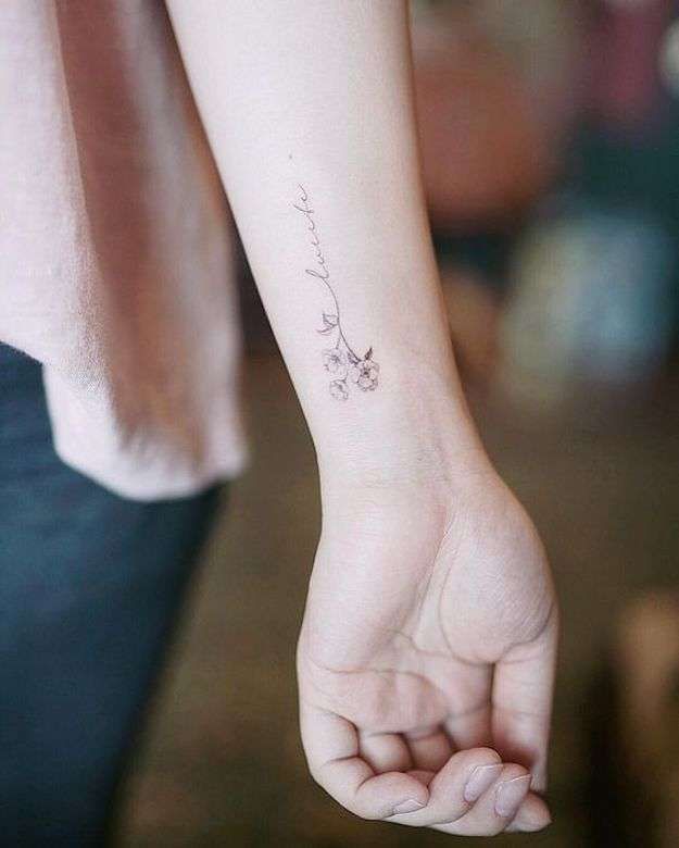 Tattoos of nombres minimalistas 5