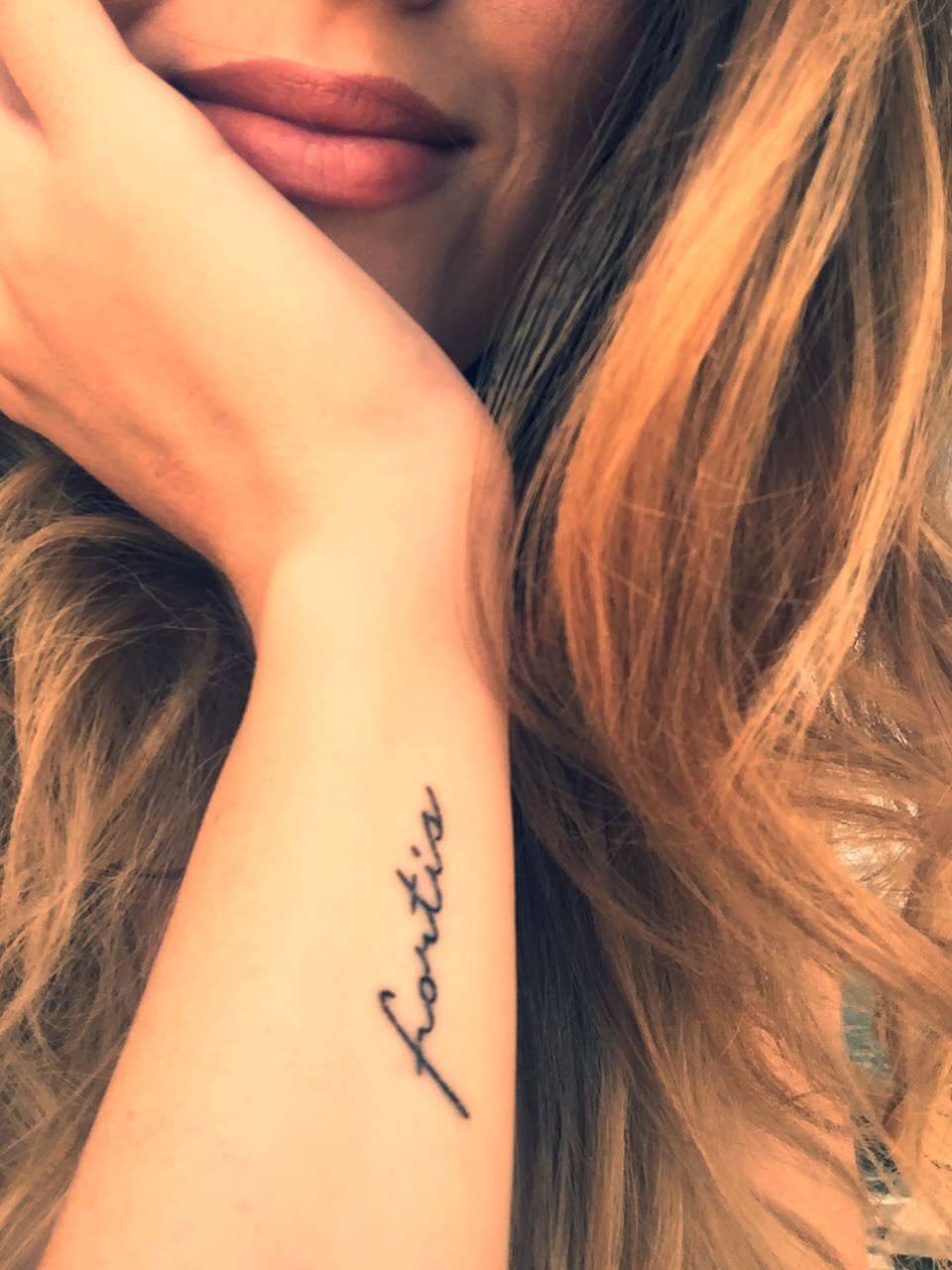 Tattoos of nombres minimalistas 34