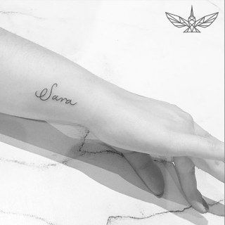 Tatuajes de nombres mujeres 13