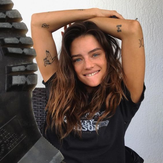 Tattoos von nombres para el brazo 7